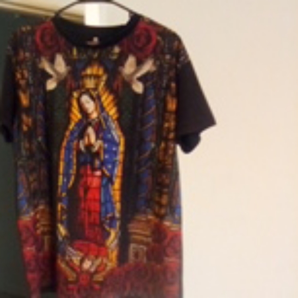 Victorious Los Angeles t-shirt with Mary and Jesus - Picture 3 of 8